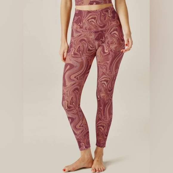 Beyond Yoga Pants - Beyond Yoga- NWT High Waisted Serene Marble Leggings - L